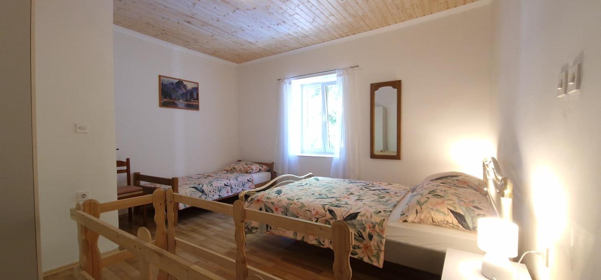 Studio Apartman Kastel Kambelovac Каштела Экстерьер фото